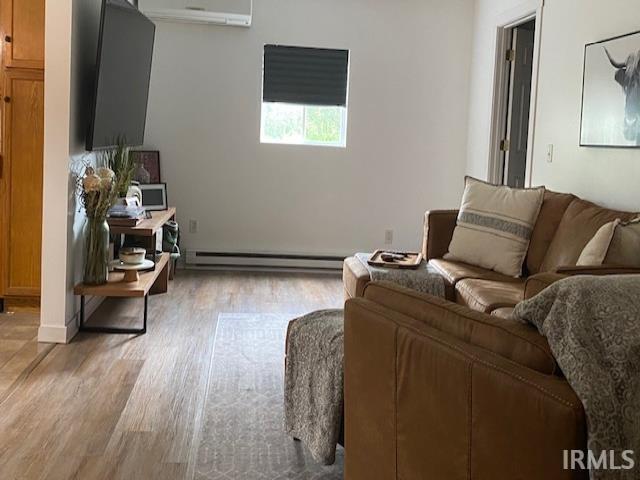 322 W Pleasant Street