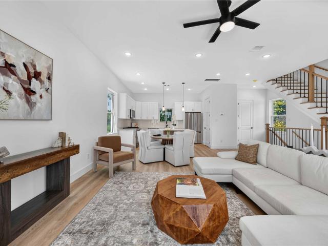 322 Walthall Drive #E, Houston, US, TX