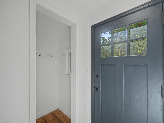 322 Tama Street