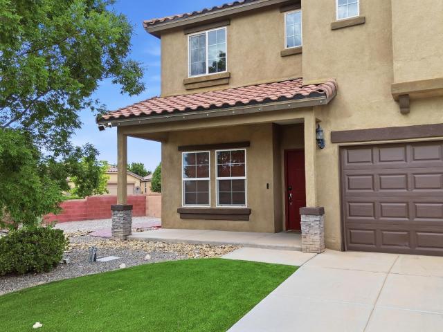 322 Tierra Rosa Place NE