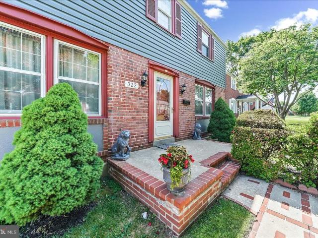 322 Twin Oaks Drive