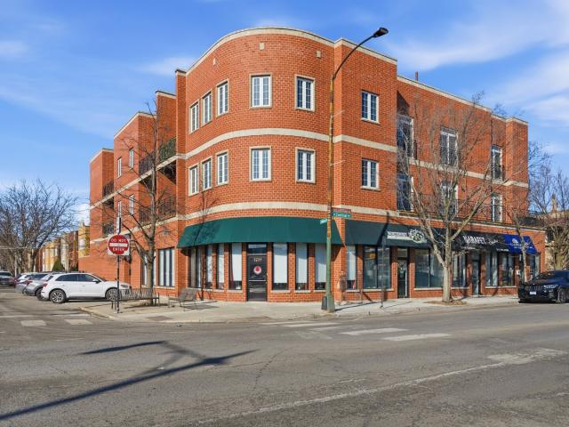 3234 N Central Ave, Unit 304, Chicago, IL 60634 | MLS #12655