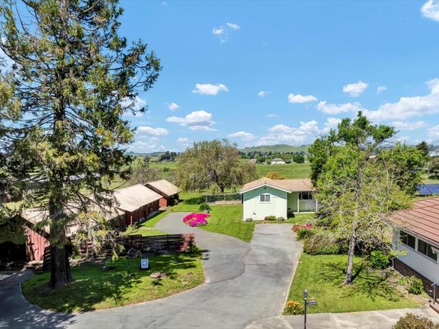 3234 Skillman Ln, Petaluma, CA 94952 | MLS #325050