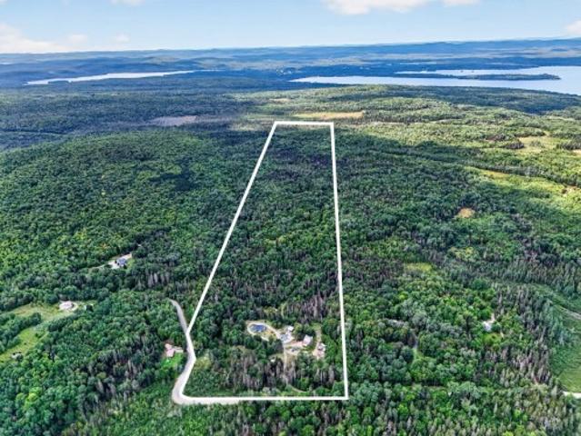 3234 3 Ch. Du Lac Boileau O. Rivière Rouge, QC, J0T 1T0 house for sale | Listing ID 13929 | Royal LePage