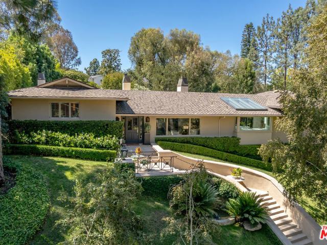 3235 Oakdell Lane