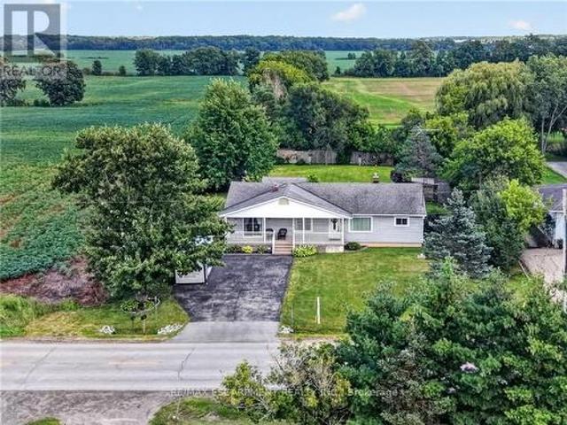 3235 Grassie Road, Grimsby, ON, L0R 1M0 house for sale | Listing ID X13701 | Royal LePage
