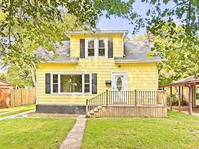 3236 Emmaus Ave, Zion, IL 60099