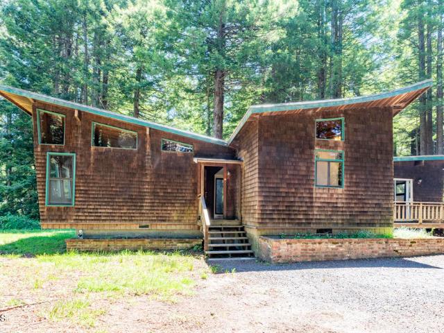32371 Middle Ridge Road