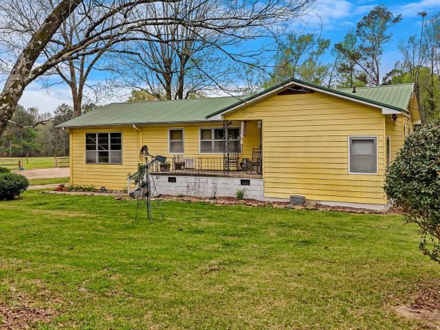 3237 Mud Creek Road
