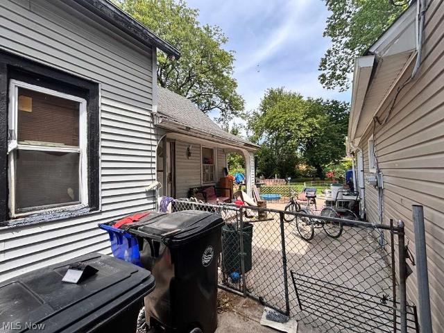3237 W 30th Street