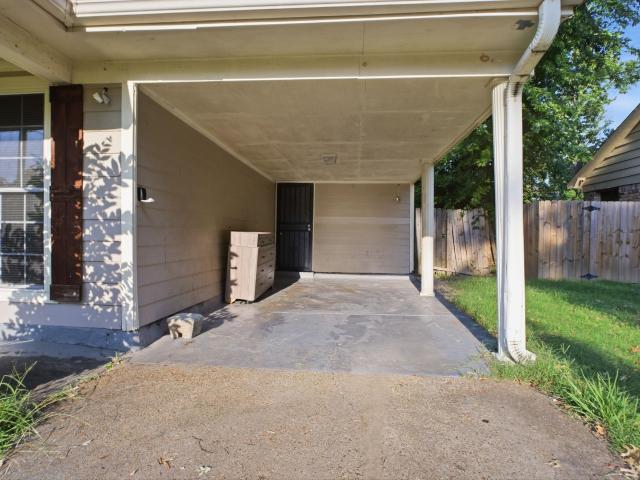 3239 nora lee ln
