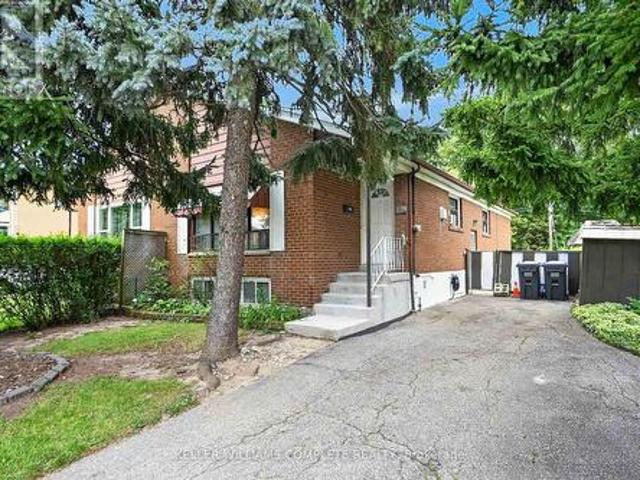 3239 Queen Frederica Drive, Mississauga, ON, L4Y 2Z9 house for sale | Listing ID W13706 | Royal LePage