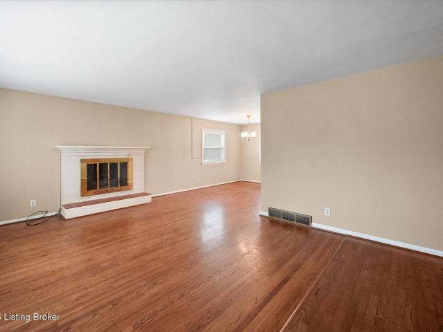3231 Cawein Way