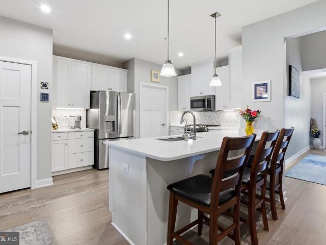 3231 Thornapple Drive