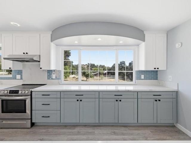 3232 Monterey Crest Dr, Jamul, CA 91935