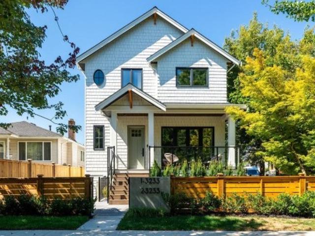 3233 Penticton Street, Vancouver, BC, V5M 3C7 duplex for sale | Listing ID R3178 | Royal LePage