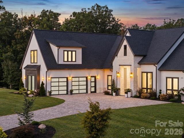 323 Chukar Way