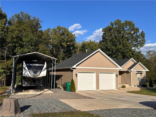 323 Chaney Loop Road
