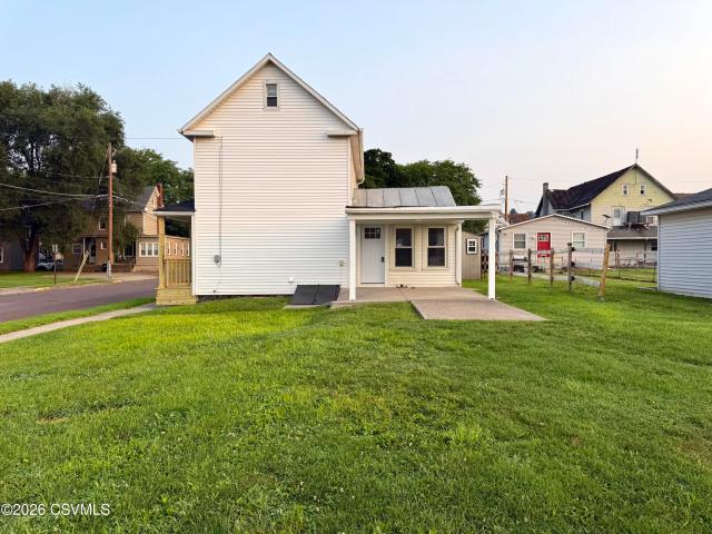323 BARTON Street