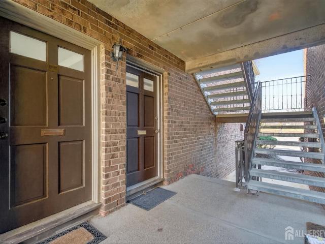323 Gill Ln, Unit 12R, Iselin, NJ 08830 | MLS #2662 M