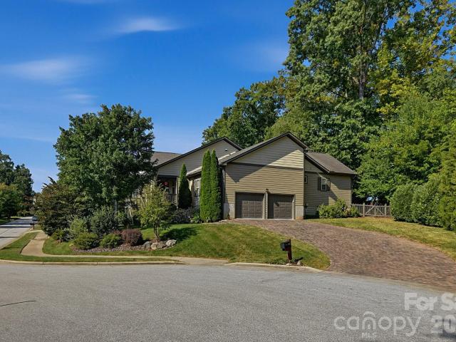 323 Fennel Dun Circle