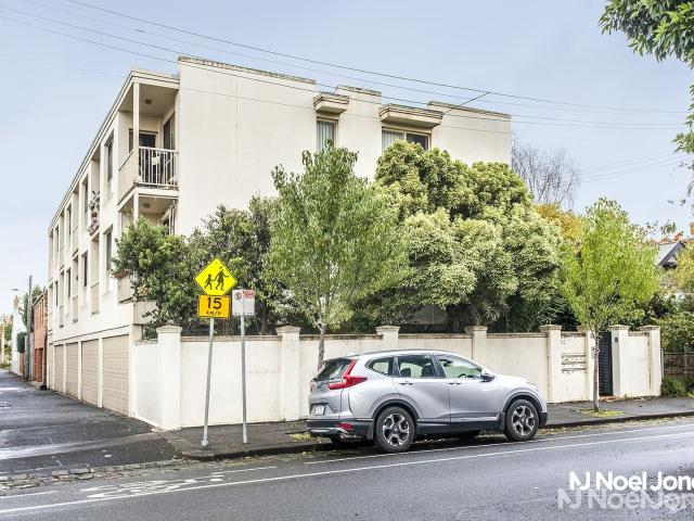 3/23 Holtom Street East, CARLTON NORTH VIC 3054 Noel Jones