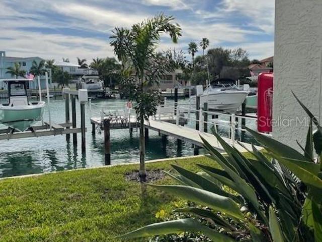 323 Madeira Cir, St. Petersburg, FL 33715 | MLS #O6404