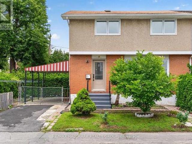 323 Poulin Avenue, Ottawa, ON, K2B 5T7 house for sale | Listing ID X13834 | Royal LePage