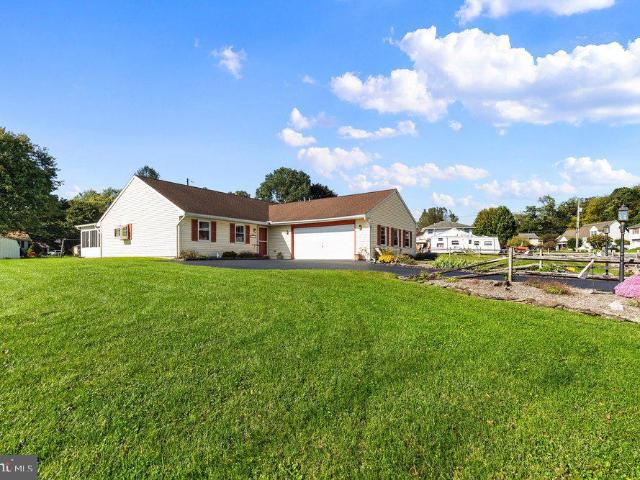 323 Willow Street