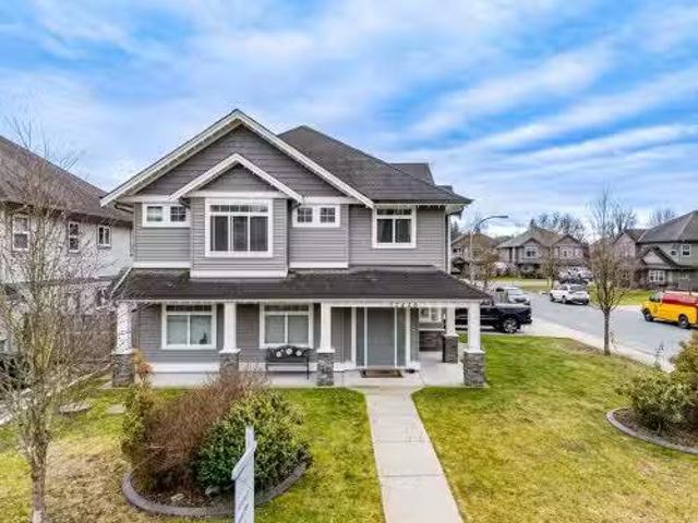 32448 Abercrombie Place, Mission, BC, V2V 7B6 house for sale.