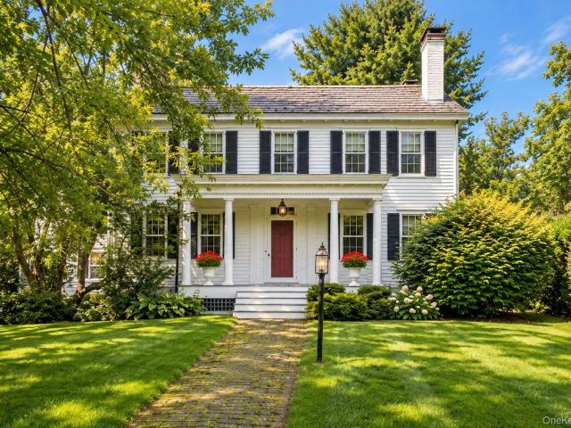 3244 Sharon Turnpike