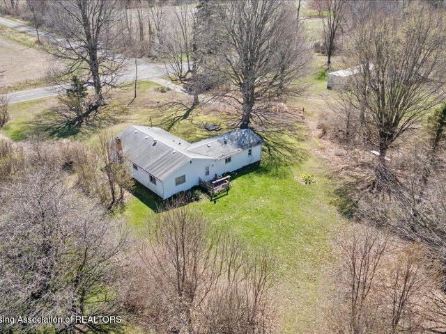 3244 Tuttle Road