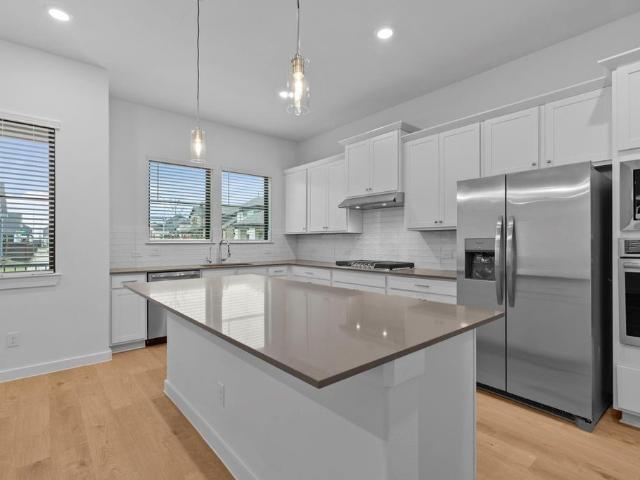 32478 Valley Redstem Way