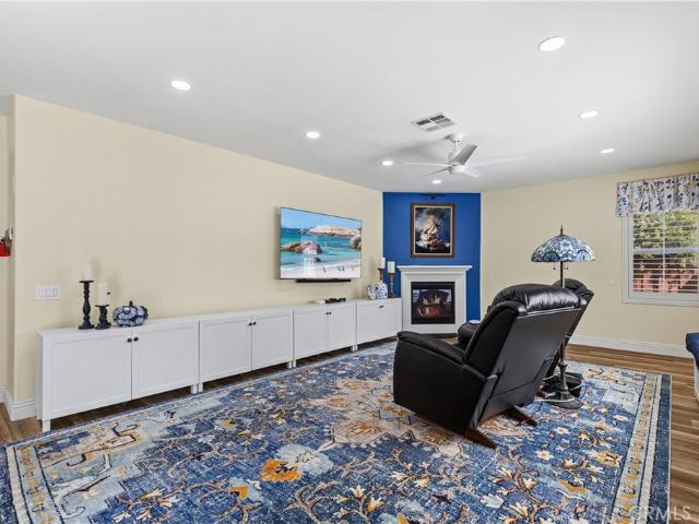 32479 Spun Cotton Drive