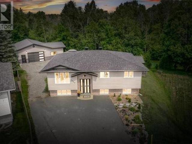 3247 Lina Street, Val Caron, ON, P3N 1C8 house for sale | Listing ID 2129 | Royal LePage