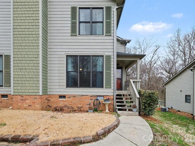 3240 Carlyle Dr NW, Concord, NC 28027 | MLS #4348