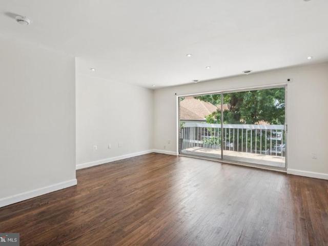 3240 Hewitt Avenue # 6 3 A