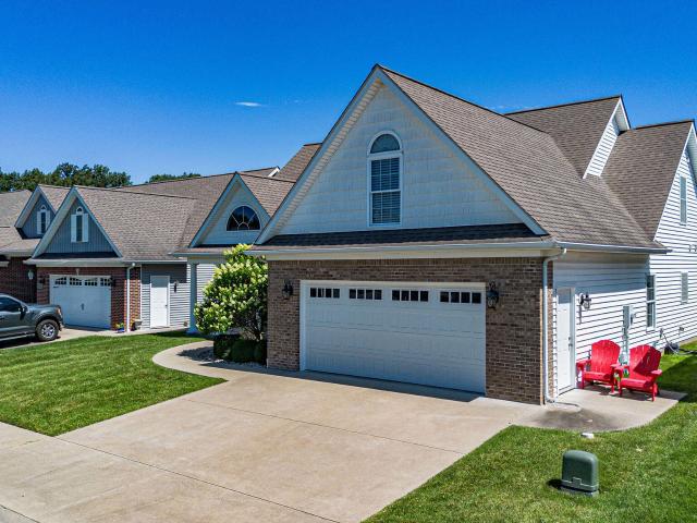 3241 Sandpiper Circle