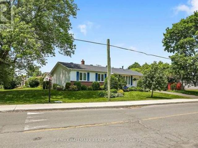 3242 Albion Road S, Ottawa, ON, K1V 7P3 house for sale | Listing ID X13821 | Royal LePage