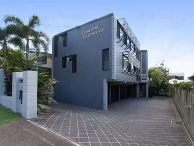 3/242 Carmody Road, St Lucia, QLD 4067