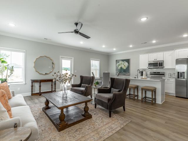 3242 Green Turtle Lane NE