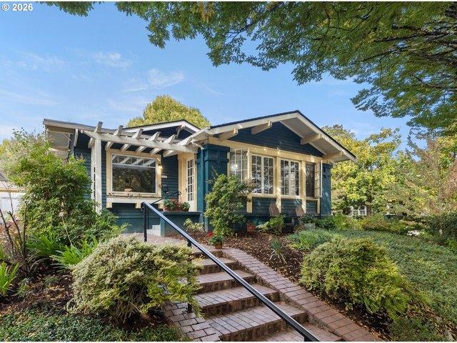 3243 NE 16th Ave, Portland, OR 97212