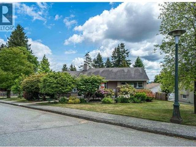 324 Churchill Avenue, New Westminster, BC, V3L 4P6 house for sale | Listing ID R3150 | Royal LePage