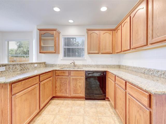 324 Avalanche Ave