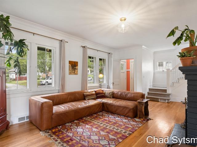 324 Ball Park Boulevard