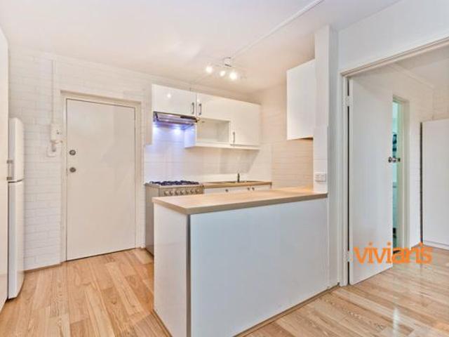 32/4 Dover Court, MOSMAN PARK WA 6012 Vivians Real Estate