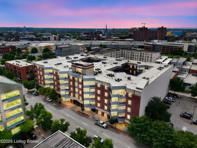 324 E Main St UNIT 404