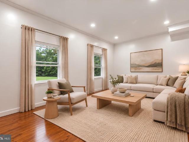 324 Harry S Truman Drive # 233