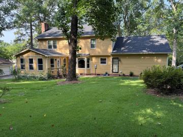 324 Hunters Blind Dr, Columbia, SC 29212 | MLS #26000