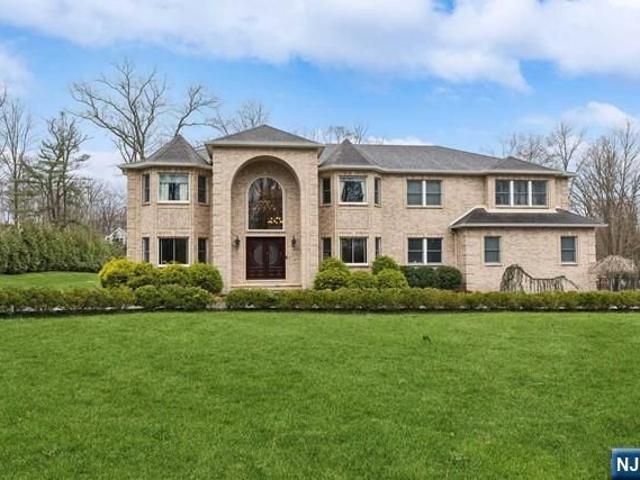 324 Lake Street, Upper Saddle River, US, NJ